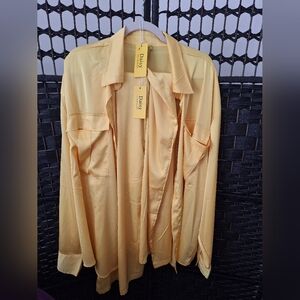 2piece,Yellow Shirt & Cargo pants! Great for upcoming spring/summer.😀